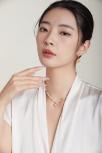 Vintage S925 Sterling Silver Pearl Necklace – 18K Gold Plated Elegance with Adjustable Chain - Image 2