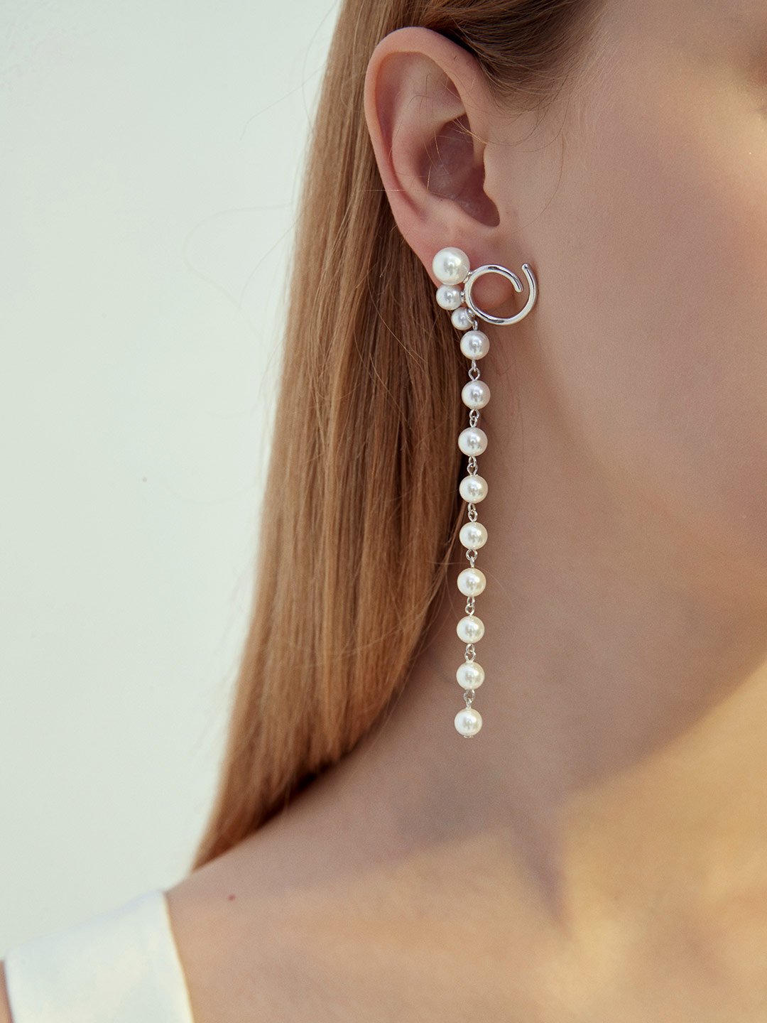 Elegant Pearl Drop Ear Threads in Sterling Silver