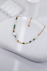 S925 Sterling Silver Green Spot Stone Pearl Necklace | Vintage Gold Beaded Chain - Image 4