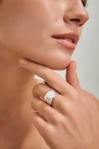 S925 Sterling Silver Spotted Stone/Rock Crystal Ring | Minimalist Wide Band Statement Piece - Image 9