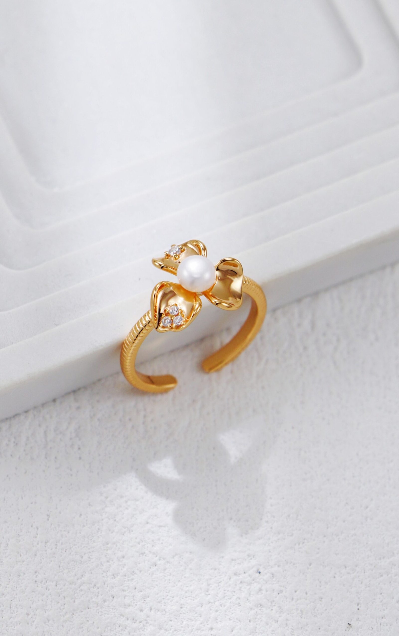 Floral elegance zircon ring | S925 silver petal design - Image 5