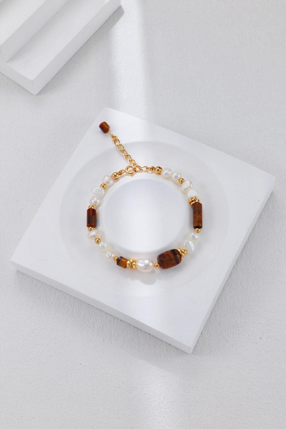 S925 silver vintage gold bracelet with tiger eye stones and freshwater pearls