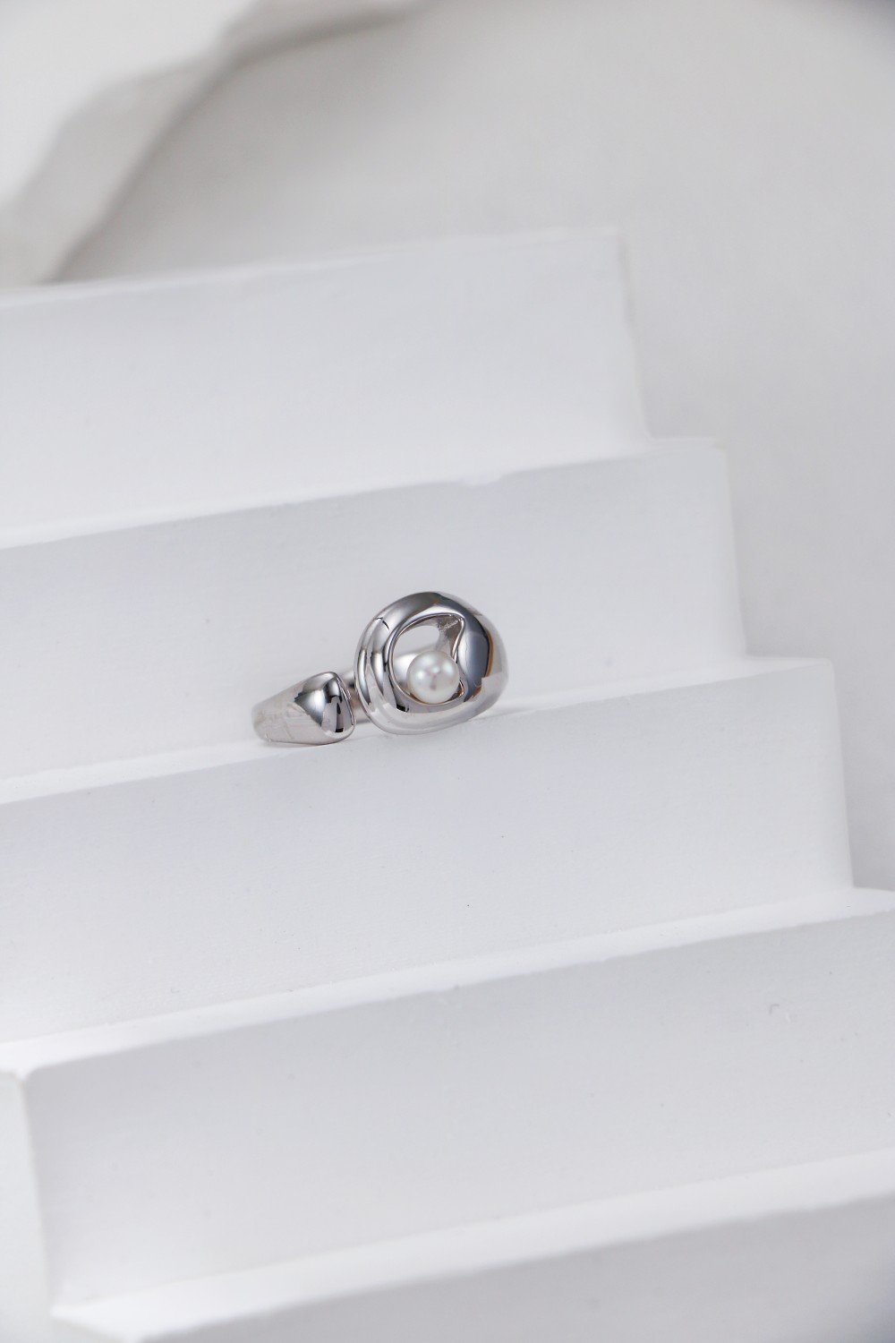 S925 Silver Modern Pearl Ring | Minimalist Open Band Style - Image 8