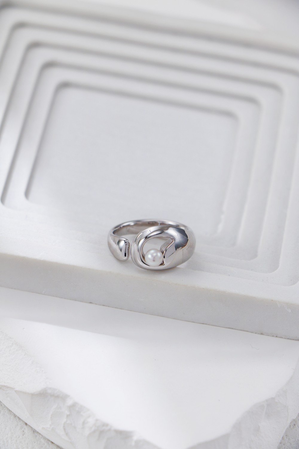 S925 Silver Modern Pearl Ring | Minimalist Open Band Style - Image 7