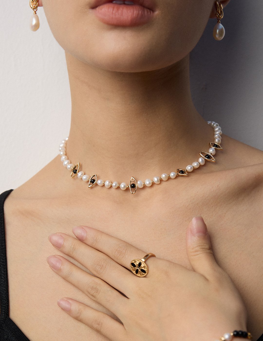 S925 silver natural pearl and black agate celestial necklace