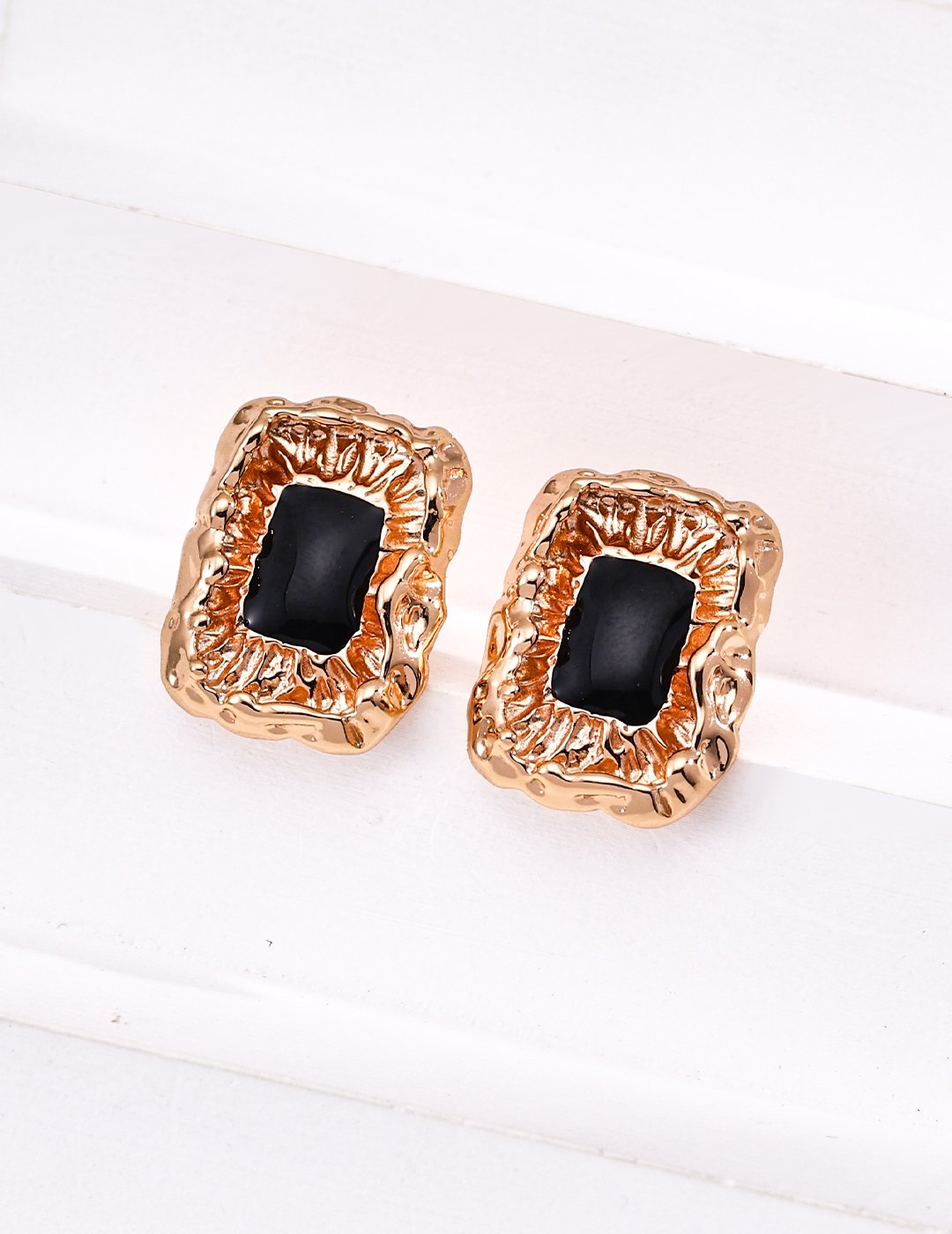 Vintage Black Stone Earrings | S925 Silver Square Drip Design