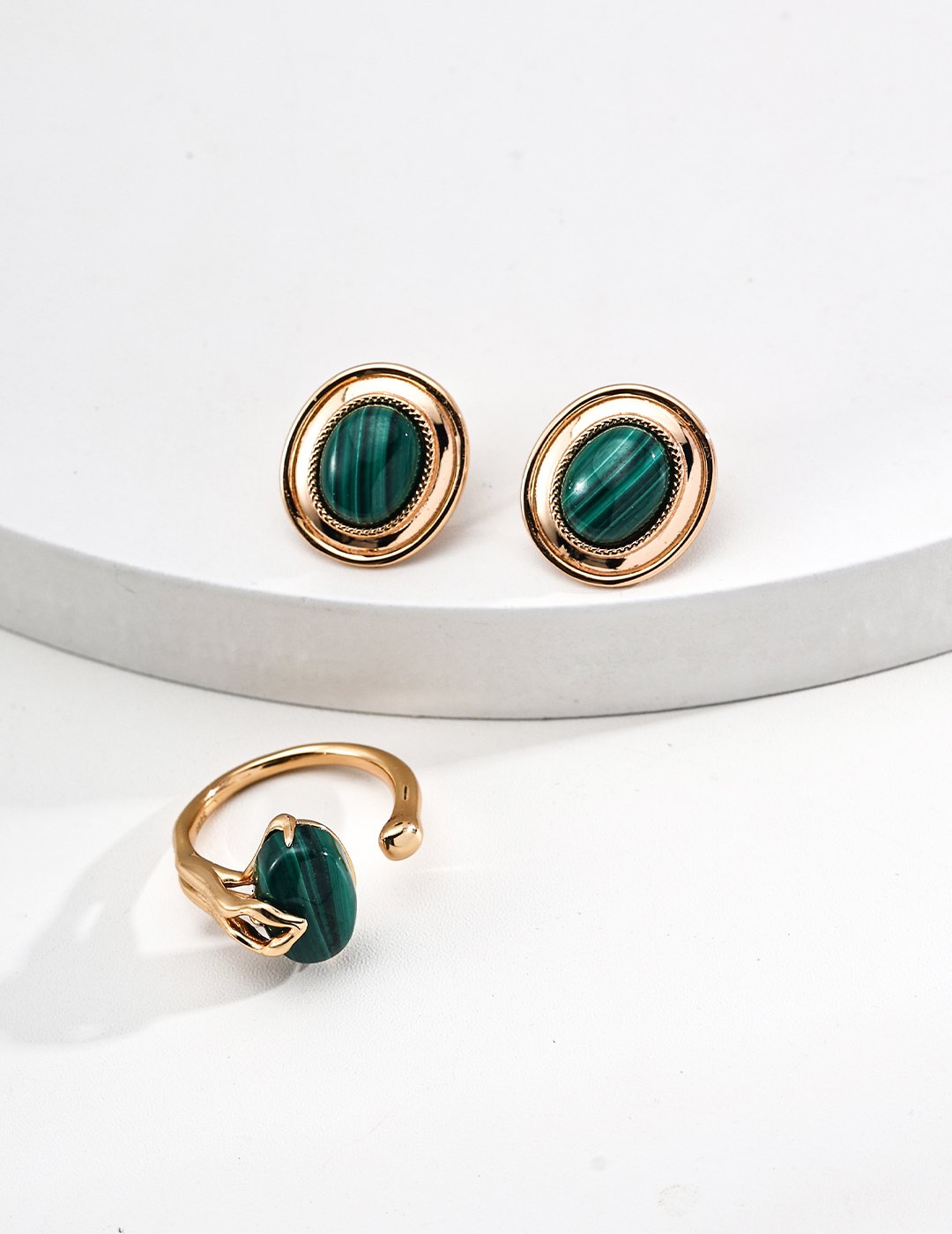 S925 silver minimalist malachite earrings | Timeless fashion staple - Image 7