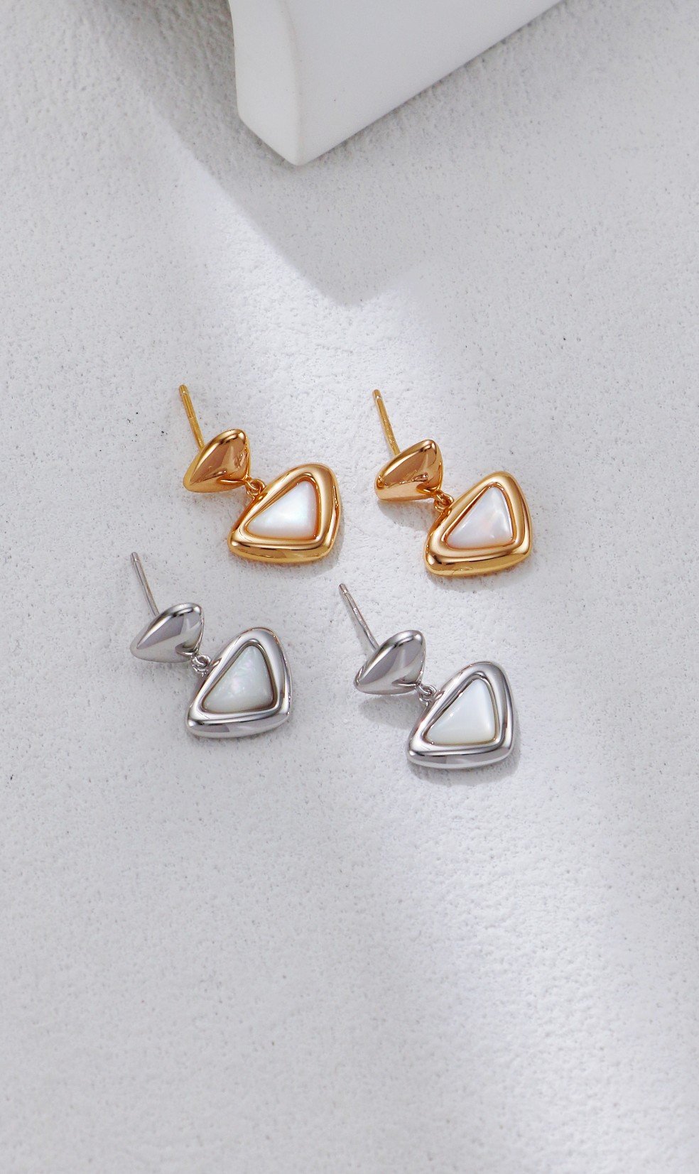 S925 silver white shell triangle earrings, minimalist geometric stud earrings, modern mother of pearl triangle earrings